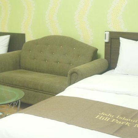 Hill Park Hotel เมืองเชจู ภายนอก รูปภาพ